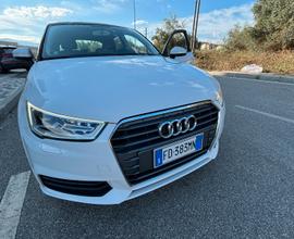 Audi A1 Sback 1.6 Tdi Stronic 116cv