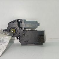 MOTORINO ALZAVETRO ANTERIORE DESTRA VOLKSWAGEN Tou