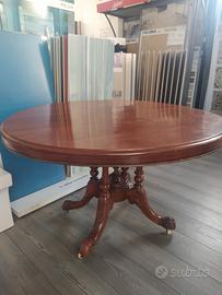 tavolo antico con rotelle 