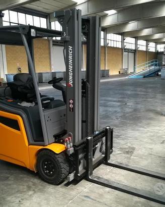 Jungheinrich EFG 215