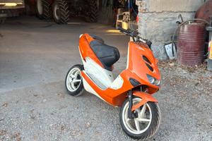 aprilia sr