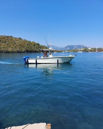 Barca Mako 261