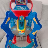 Web-Spinners Webquarters Spidey e i suoi fantastic