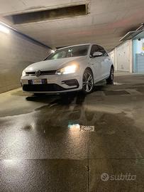 GOLF R LINE 2019