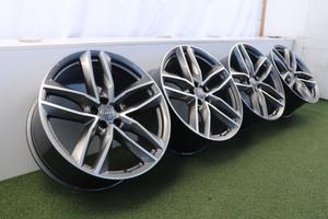 Cerchi in lega Audi Q7 SQ7 21 ORIGINALI