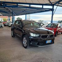 Volvo XC40 T3 Momentum Pro AUTOM.