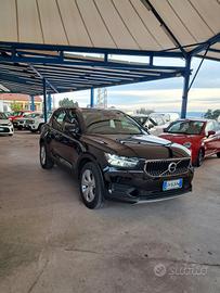 Volvo XC40 T3 Momentum Pro AUTOM.