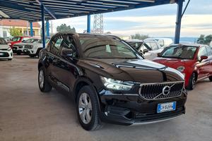 Volvo XC40 T3 Momentum Pro AUTOM.
