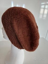 berretto unisex fatto a mano in lana 