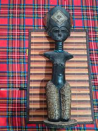 Statuina  realizzato in Africa