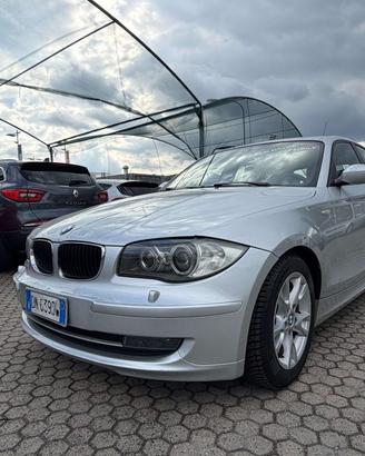 BMW 116 Serie 1 E/81-87 116i 5p Attiva 122cv tet
