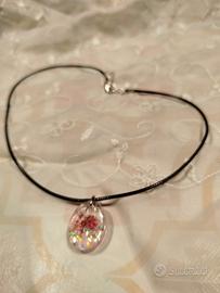 collana in resina 