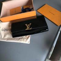 Louis Vuitton  pochette a mano