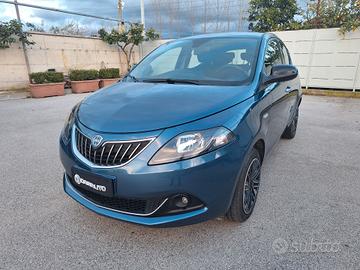 Lancia Ypsilon 1.0 FireFly 5 porte Hybrid Gold Nav