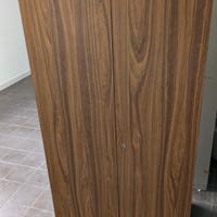 mobili in legno per ufficio