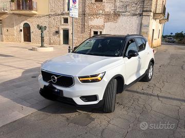 Volvo XC 40 2.0 d3. Momentum geatronic