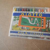 Scatola pastelli a cera Giotto