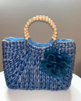 Borsa blu con fiore