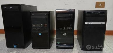 COMPUTER DA TAVOLO,CON TASTIERA,MOUSE E WEBCAM.