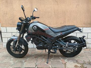moto Benelli leoncino 125