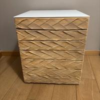 Cubo espositore decorativo