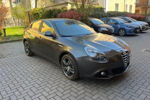 Alfa Romeo Giulietta 1.6 JTDm-2 105 CV Exclusive