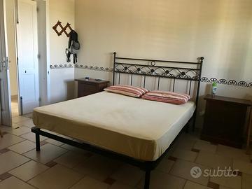 Camera da letto completa