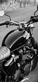 Bonneville Triumph 790 cc black edition