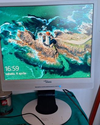 monitor pc fisso fujitsu siemens 