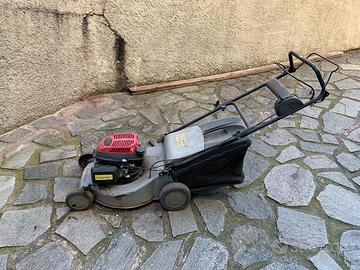 Taglia erba Honda semovente
