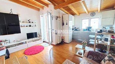 Porzione di casa a Adelfia 2 locali