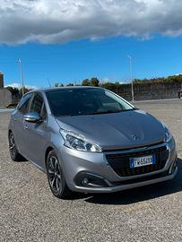 Peugeot 208 1ºserie BlueHDi S&S 5 porte Signature