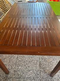 Tavolo 150x90 più  4 sedie pieghevoli