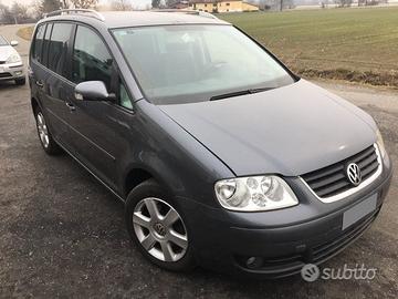 Ricambi Volkswagen Touran 2.0 TDI 2006