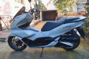 Honda pcx 125 2024