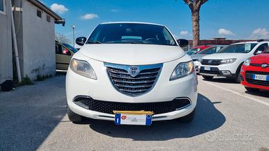 Lancia Ypsilon 0.9 TwinAir 85 CV 5 porte Metano Ec