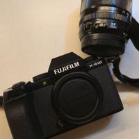 Fujifilm X-S10 + Obiettivo XF 18-55mm f/2.8-4