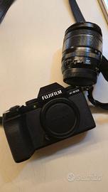Fujifilm X-S10 + Obiettivo XF 18-55mm f/2.8-4