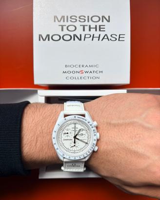 Omega X Swatch Mission to the Moonphase Bianco