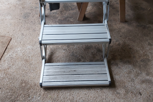 Gradino elettrico thule