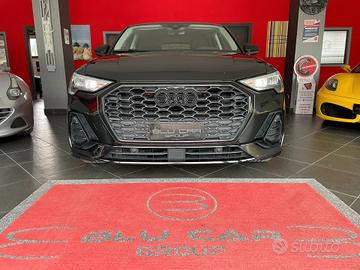 AUDI Q3 SPTB 35 Tdi S-LINE S-TRONIC TOTAL BLACK