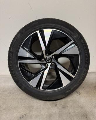 275/45 '' 20'' originale volvo r-design
