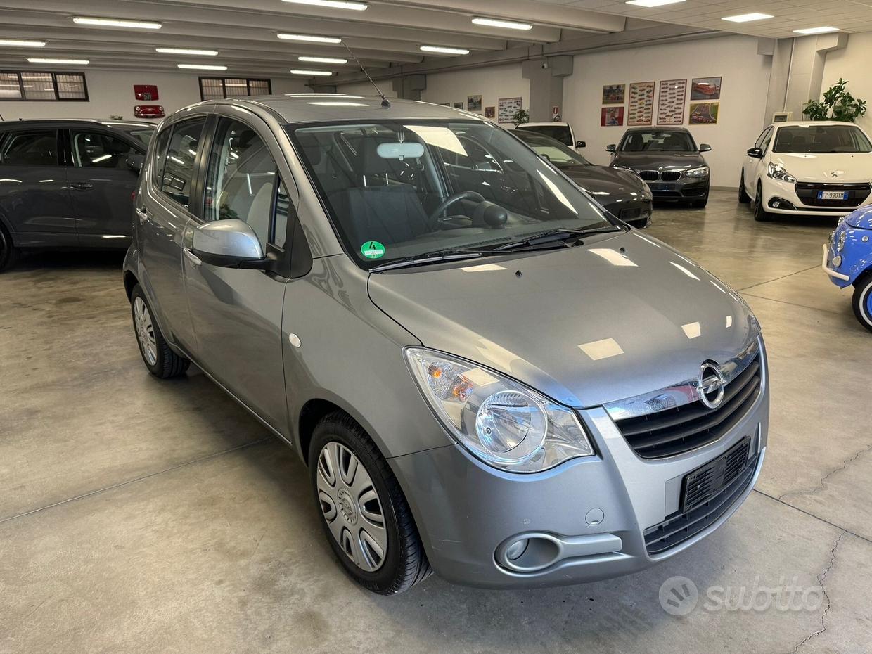Opel Agila 2ª serie