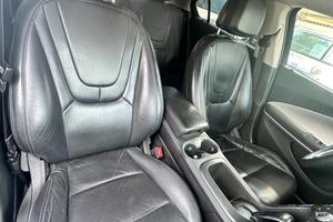 Opel Ampera 1.4 Benzina Range Ibrida plug in Auton