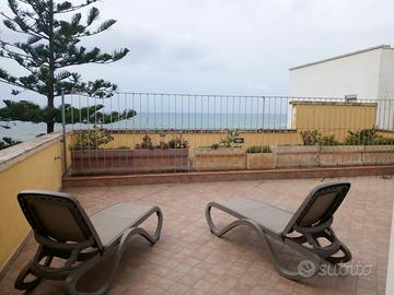 Torre vado quadrilocale con incantevole vista mare