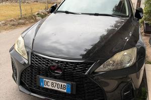 Lexus is 220d