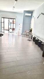 Locale commerciale ristrutturato