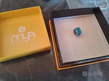 Charm ciondolo Mya Boccadamo azzurro
