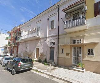 MONOLOCALE A FOGGIA