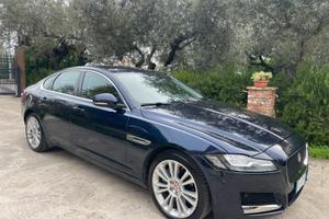 Jaguar XF 2.0 Diesel 180 CV